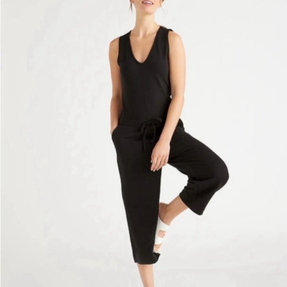 Quince Elegant Black V-Neck Jumpsuit